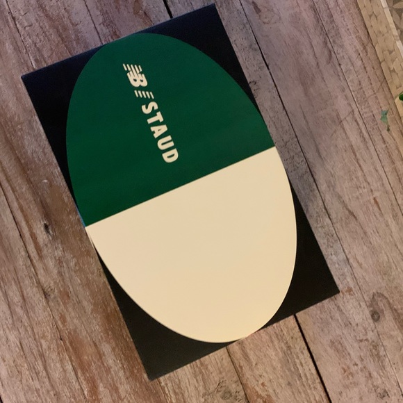 Staud x New Balance sneakers - Picture 5 of 8